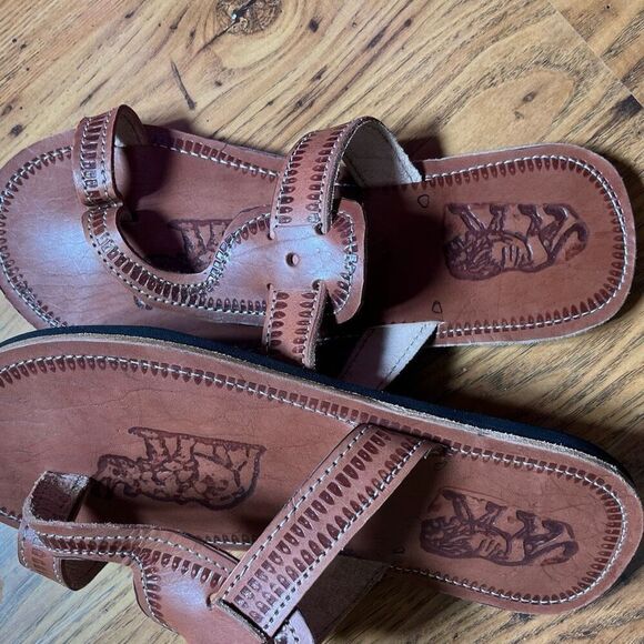 Handmade Man’s African Genuine LeatherFlip Flop Slippers Sz 11 New - Picture 3 of 6